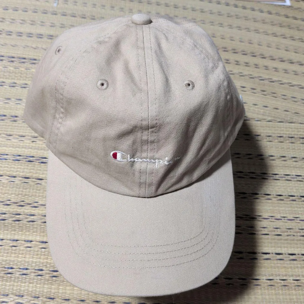 Champion チャンピオン キャップ ベージュ アジャスター留め金具なし