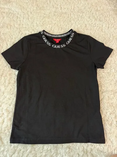 GUESS Tシャツ ブラック S