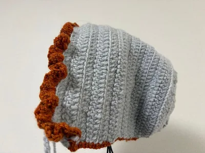 ハンドメイド かぎ針編み ボンネット グレー×オレンジ