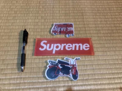 Supreme シュプリーム マグネット