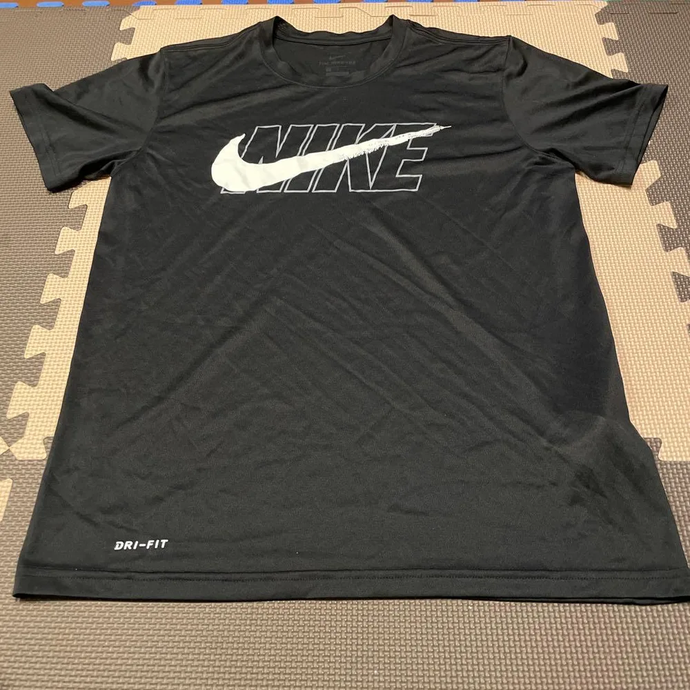 NIKE Tシャツ DRI-FIT ブラック スポーツ トレーニング ランニング