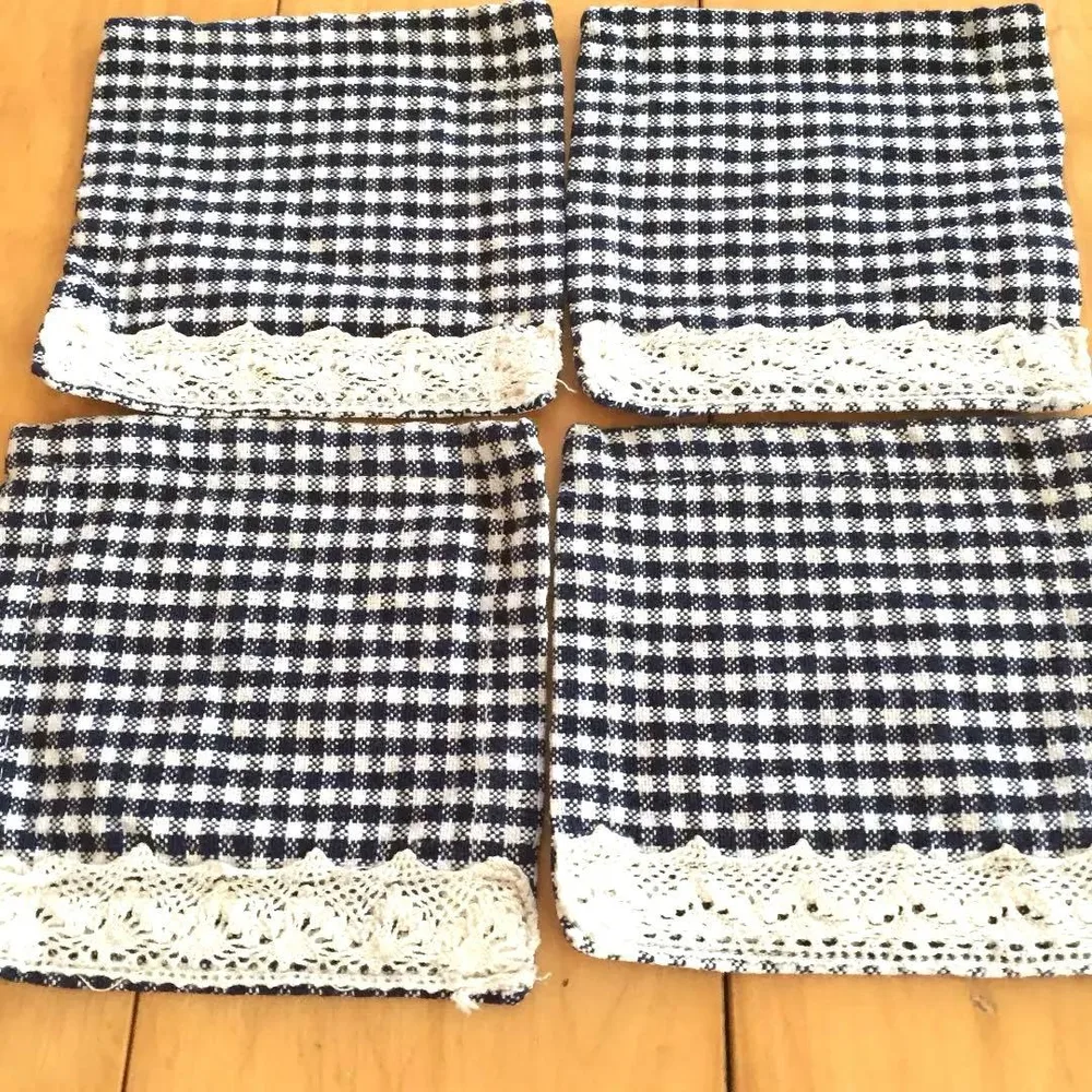 ★手作りコースター ハンドメイド 4枚セット 紺色×白色 値下げ‼️