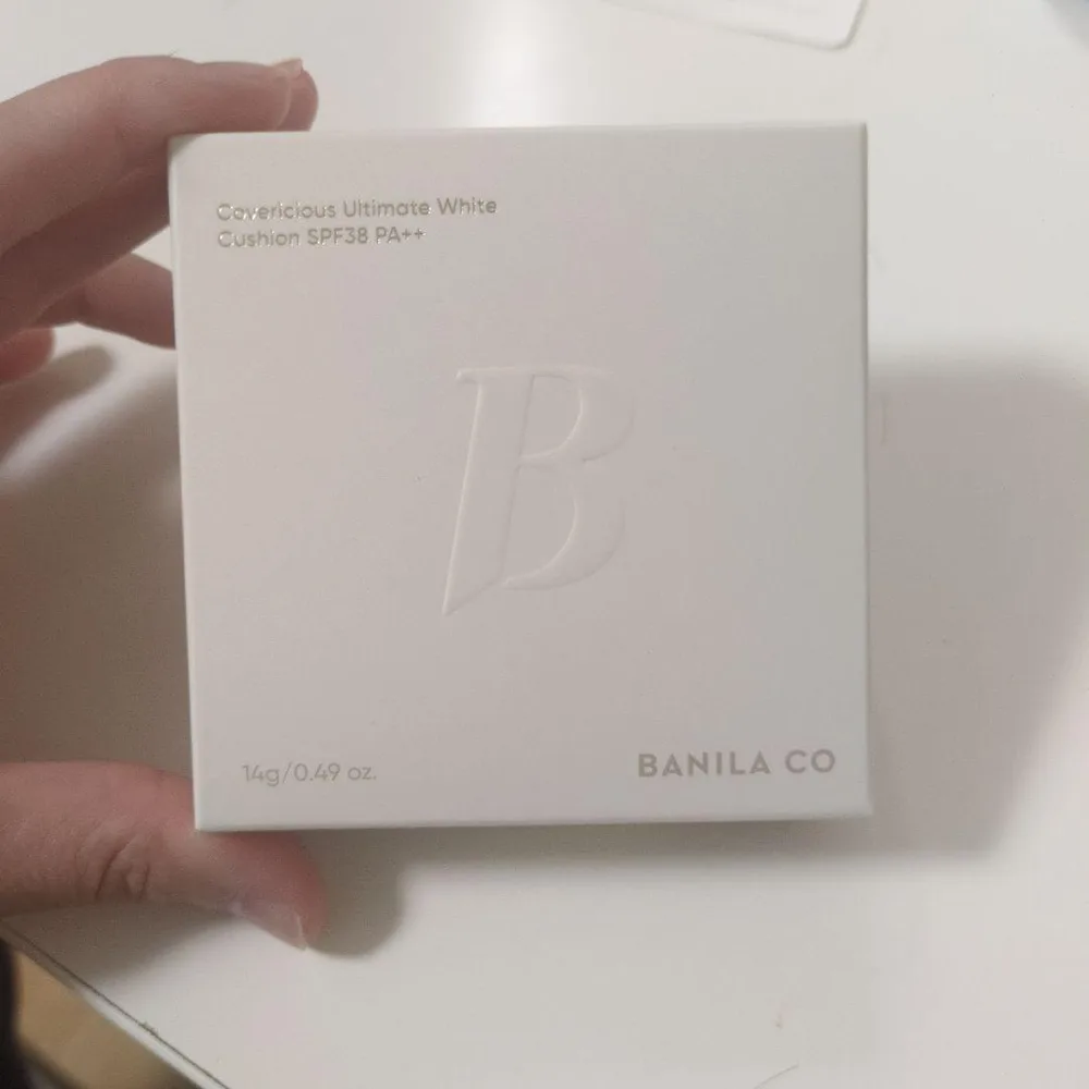 BANILA CO カバーリシャスUWクッション 19 ライト 未使用