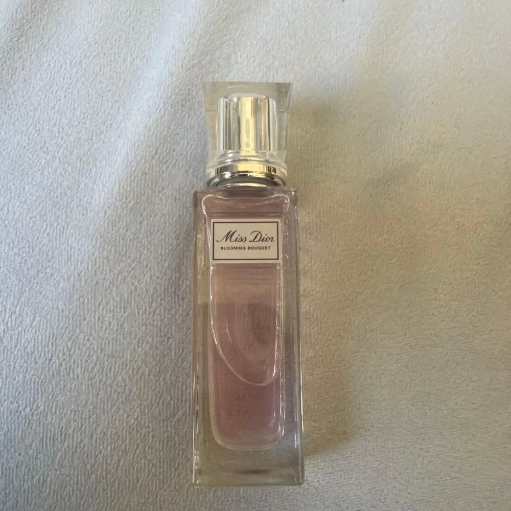 Miss Dior Blooming Bouquet 20mlミスディオール