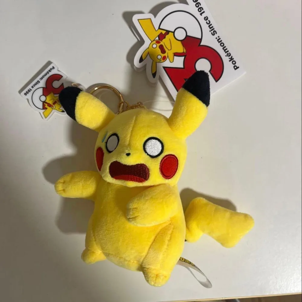 ポケモン ピカチュウ ぬいぐるみ マスコット 30周年