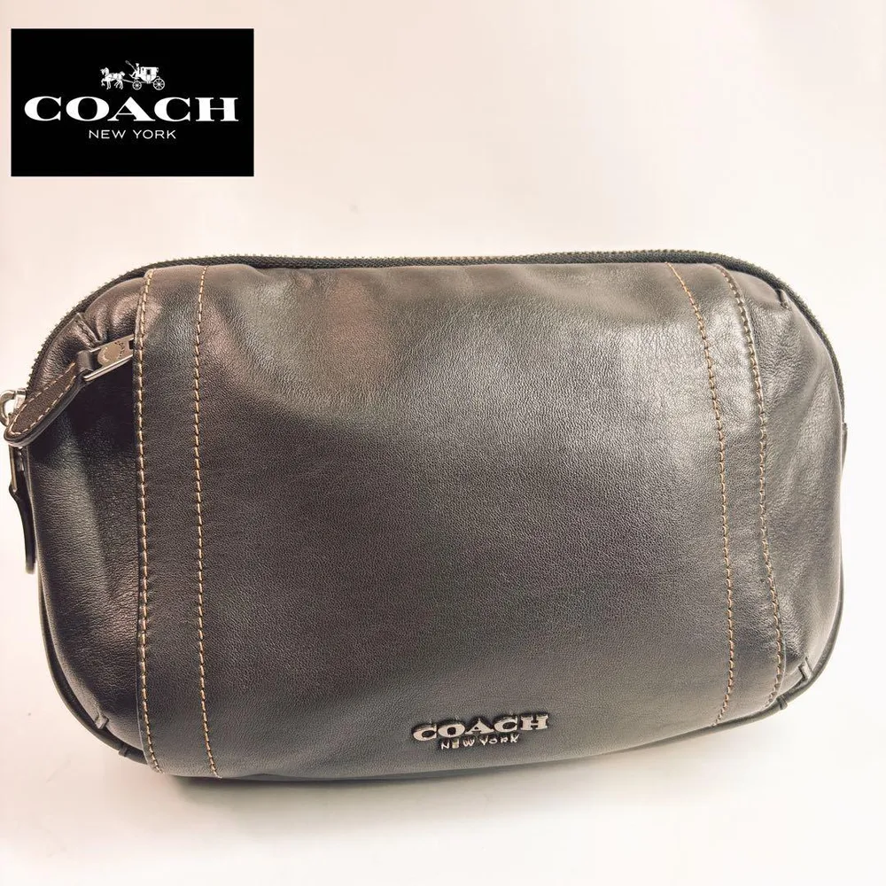 COACH コーチ ボディバッグ ブラック レザー ダブルファスナー 美品
