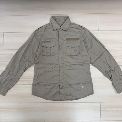 BURBERRY 長袖シャツ ミリタリー調 ベージュ