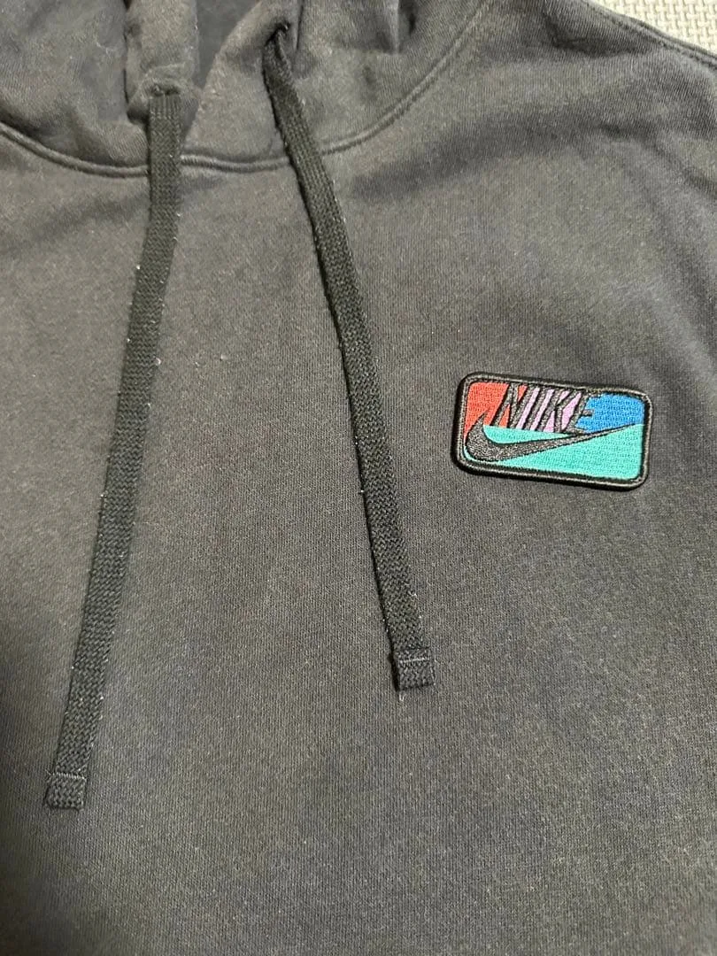 NIKE ワンポイントロゴ プルオーバーパーカー L