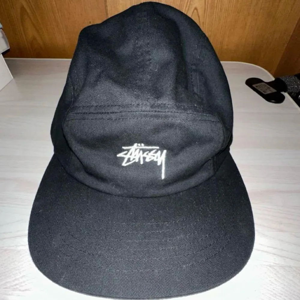 Stussy ブラックキャップ OSFA