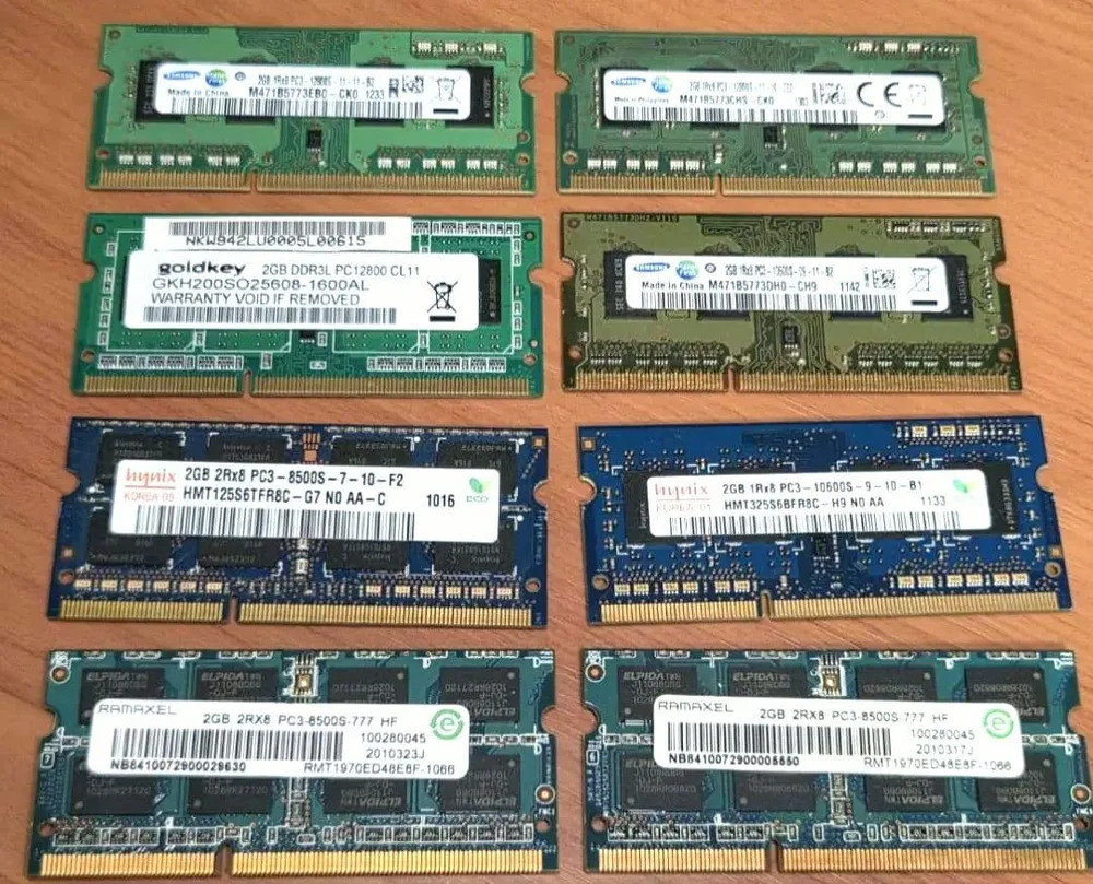 ノートPC用メモリー 2G× 8枚セット まとめ売り