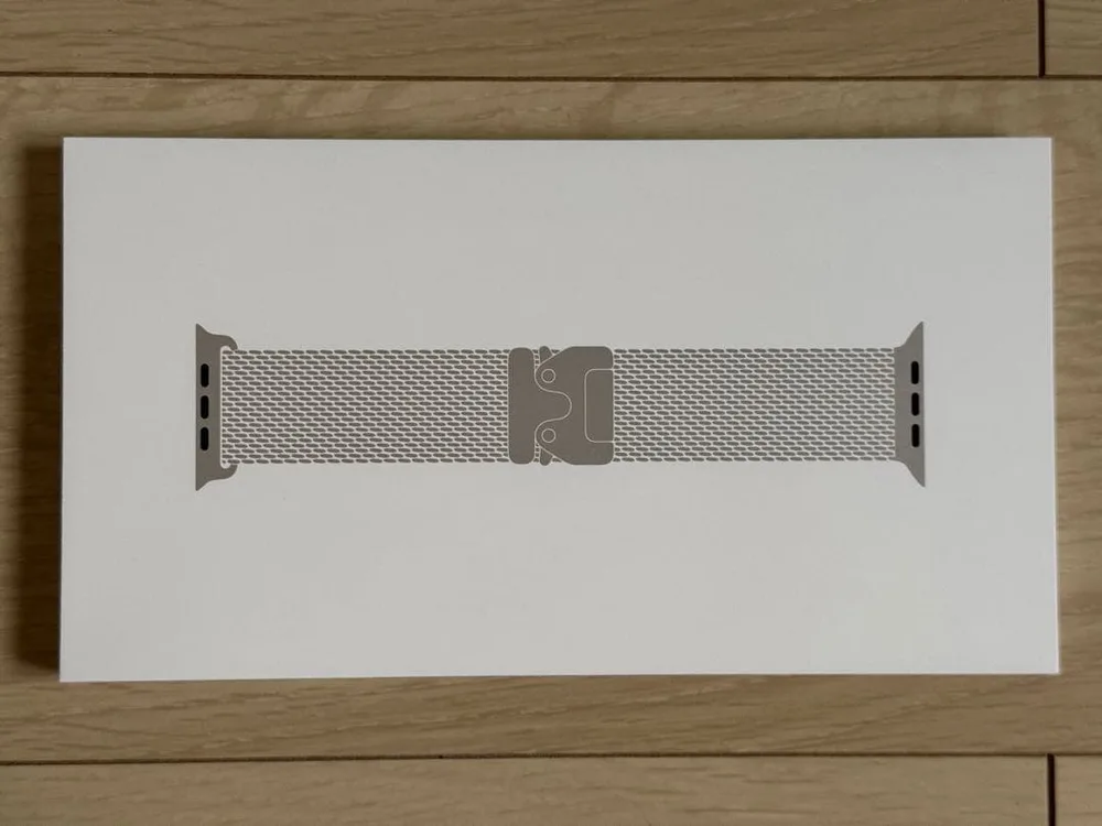 【新品未使用・未開封】AppleWatch ナチュラルチタニウムミラネーゼループ