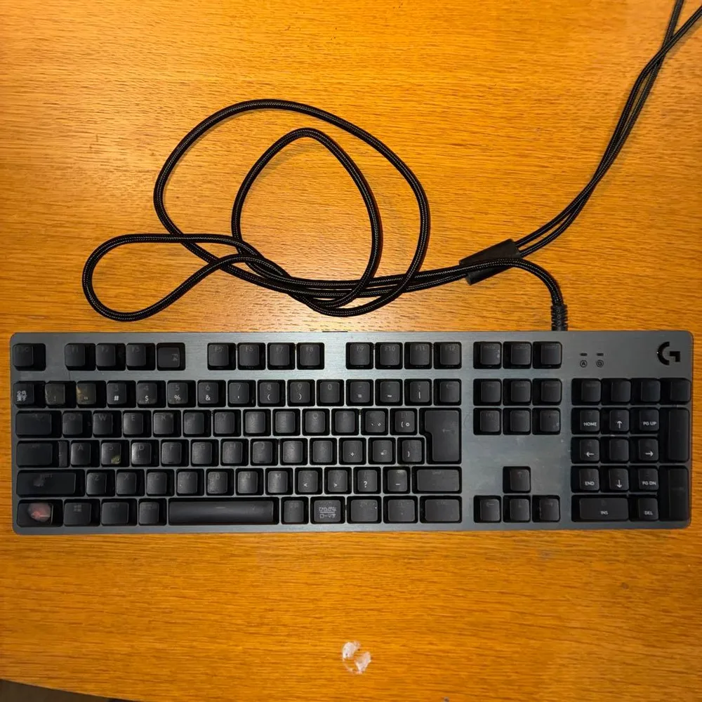 Logicool G512 CARBON RGB ゲーミングキーボード