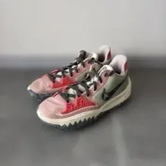 Nike Kyrie 4 Low