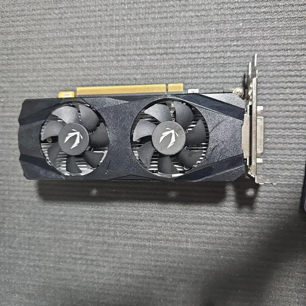 ZOTAC GeForce GTX 1650 グラフィックボード 本体