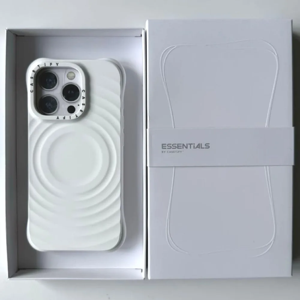 CASETiFY Ripple Case ホワイトiPhone16Pro 箱付き