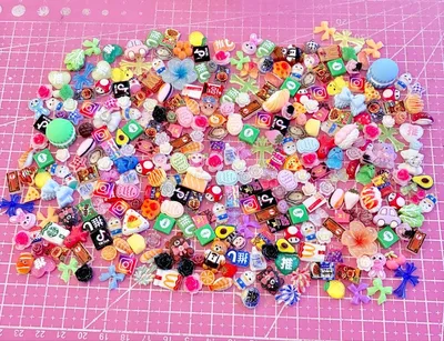 【セール】ネイルパーツ☆300個以上☆まとめ売り①