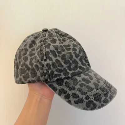 ZARA レオパード柄 キャップ グレー