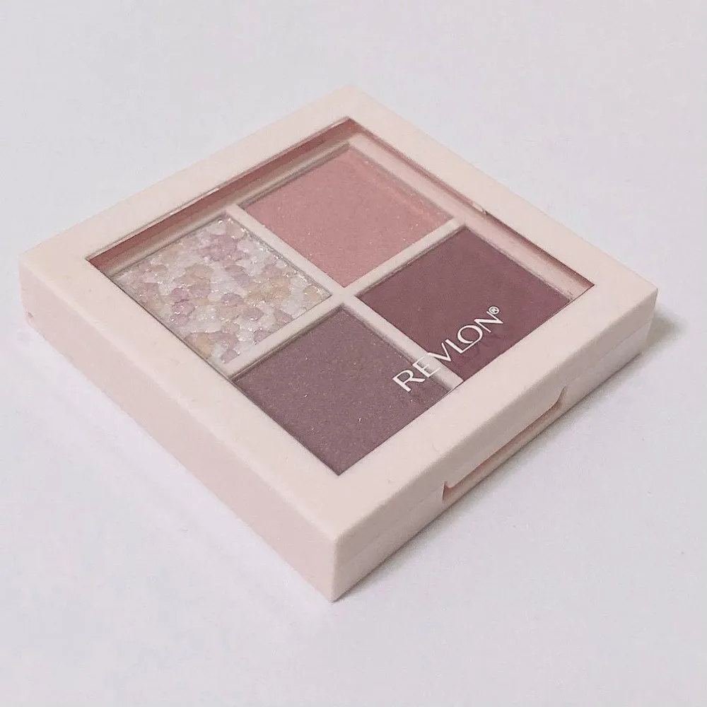 レブロン ダズル アイシャドウ クアッド 003 VINTAGE ROSE