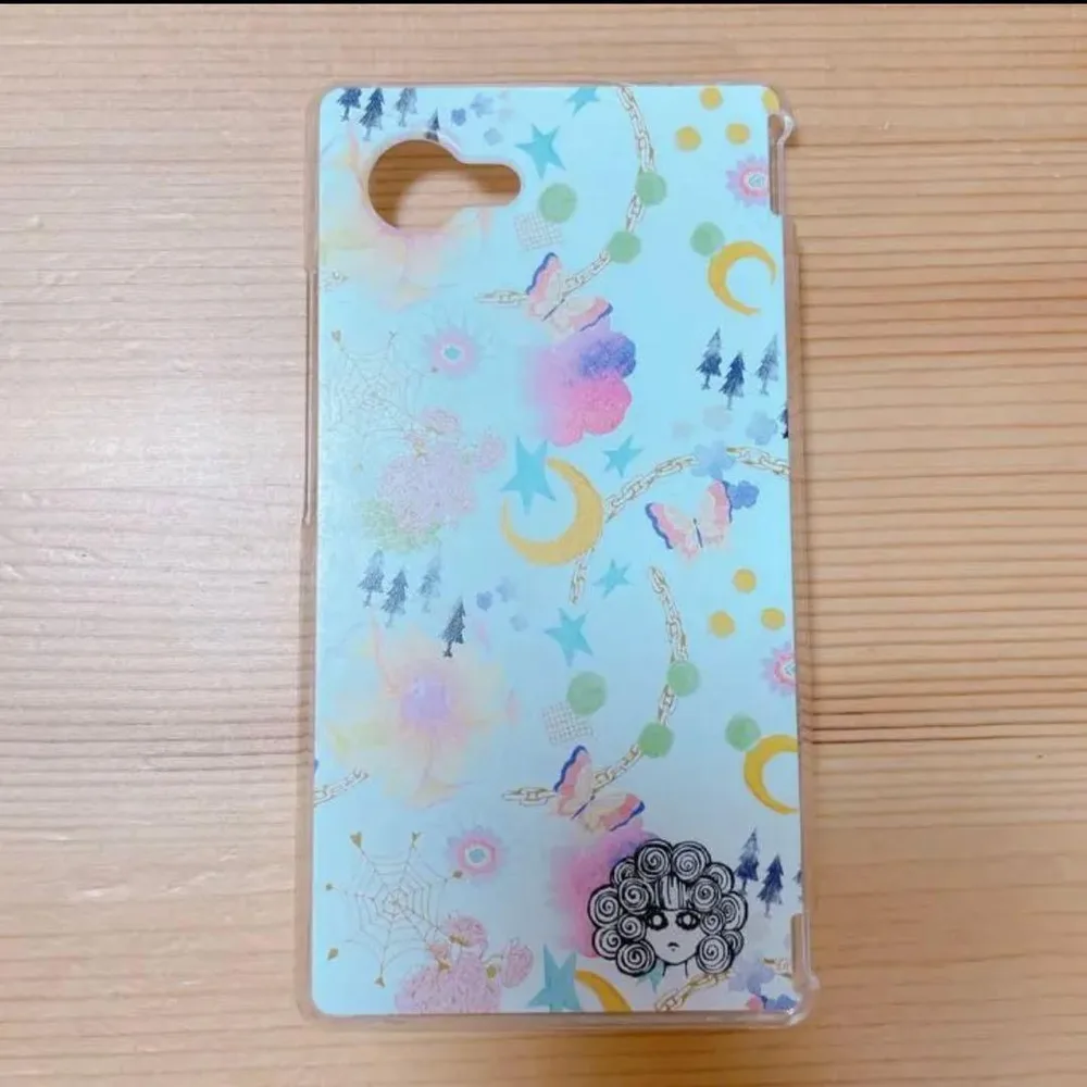 スカラー デザイン AQUOS R compact SHV33、スマホケース