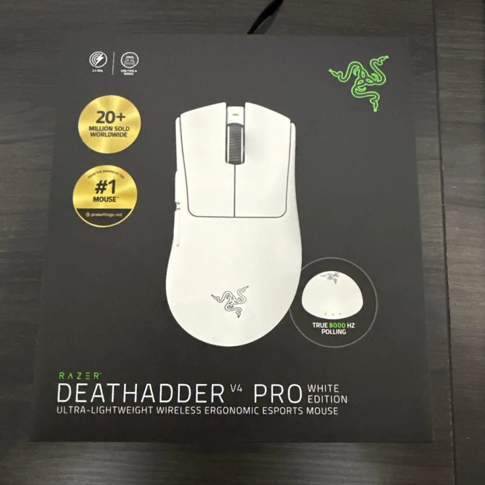 Razer DeathAdder V4 Pro White Edition