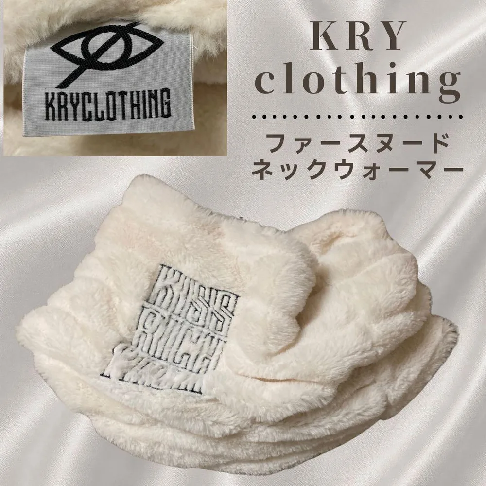 【KRY clothing】ERIMAKI.cross ファースヌード ロゴ刺繍