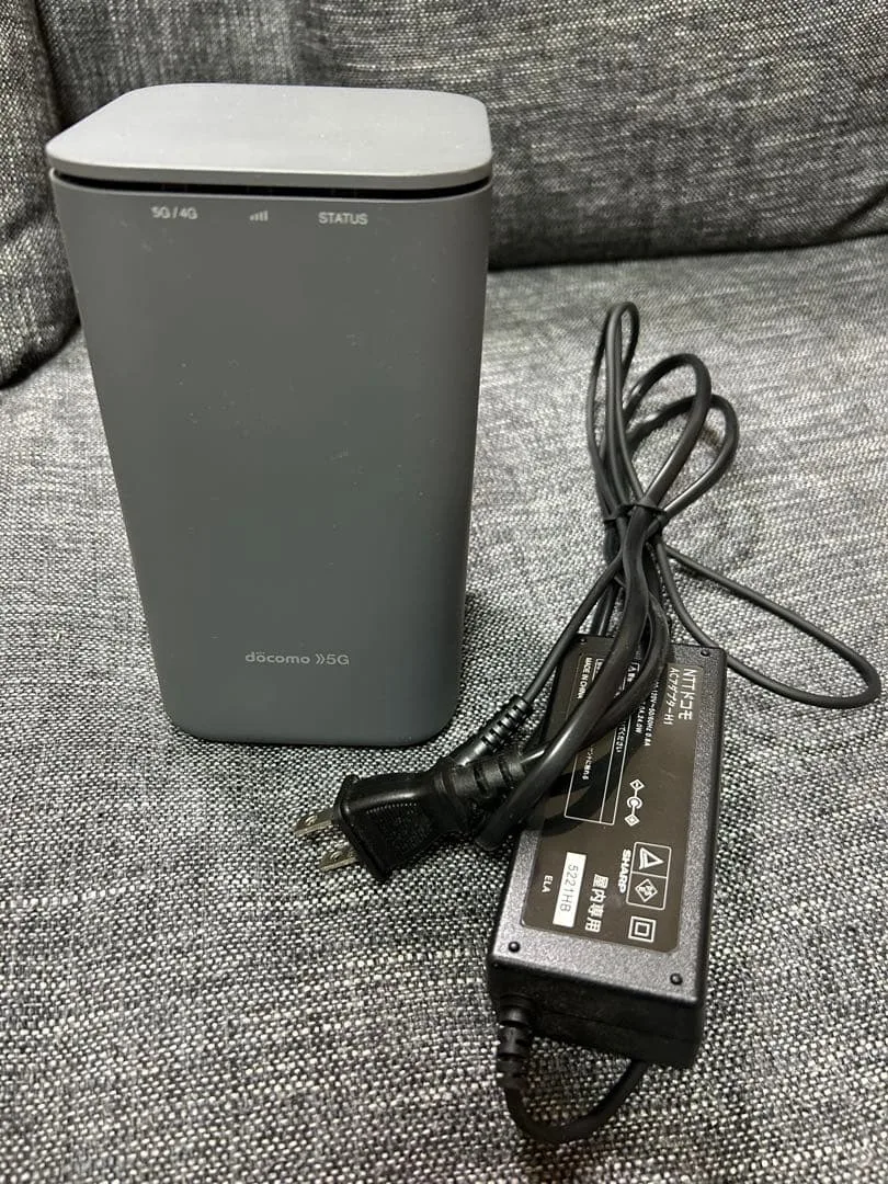 docomo 5G ホームルーター 本体 ACアダプター付
