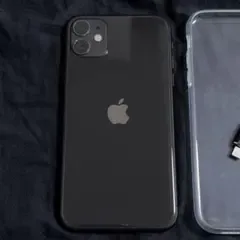 iPhone 11 64GB SIMフリー バッテリー100%
