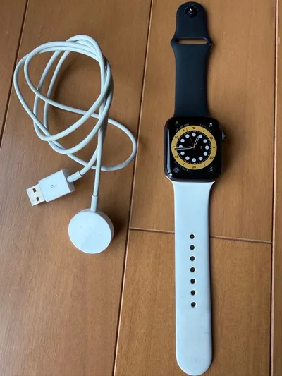 Apple Watch Series 6(GPS + Cellular) 本体