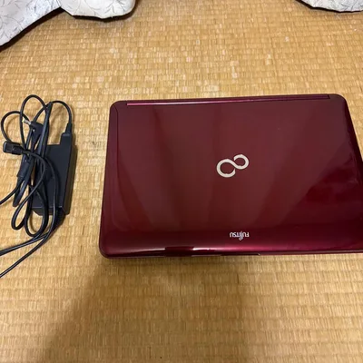 富士通 LIFEBOOK AH56/H ノートPC ACアダプタ付 HDD無し