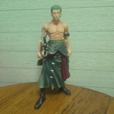 ワンピース ロロノア・ゾロ フィギュア