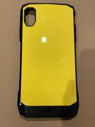 【新品未使用】iPhone Xs Maxスマホケース イエロー ワイヤレス充電