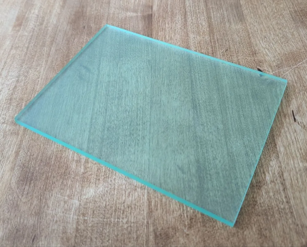 ビニール板 中サイズ 200mm×150㎜ レザークラフト用 菱目打ちなどに