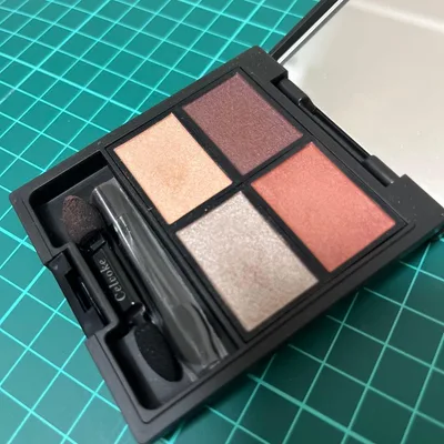 Celvokeアイシャドウパレット 01 スモーキーブラウン