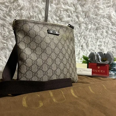 กระเป๋าสะพายไหล่ขนาดเล็ก Gucci Sacoche GG ไหล่สีเบจสีน้ำตาลสีน้ำตาล