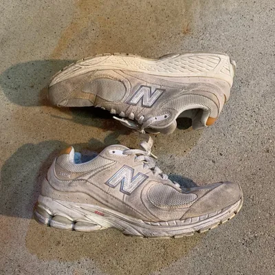 ニューバランス New Balance 2002R スニーカー 28.0cm
