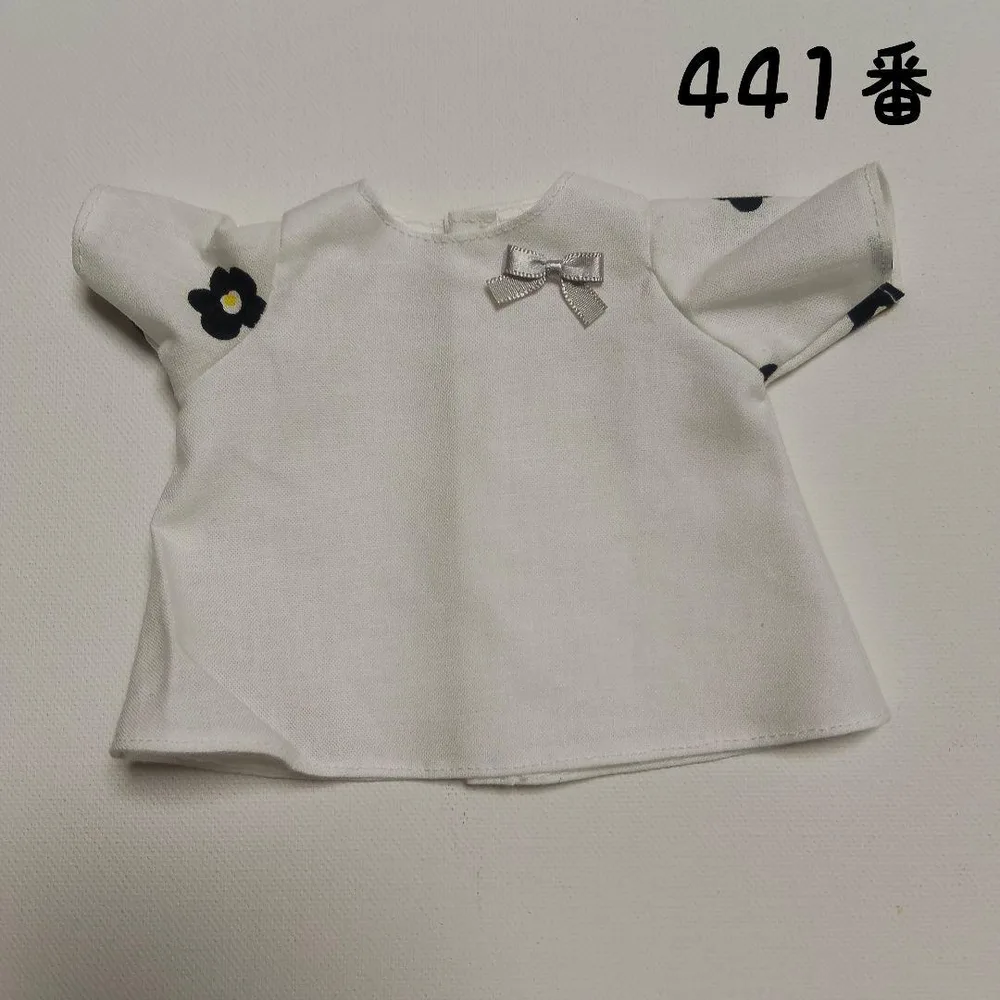 441番 ハンドメイドドール洋服
