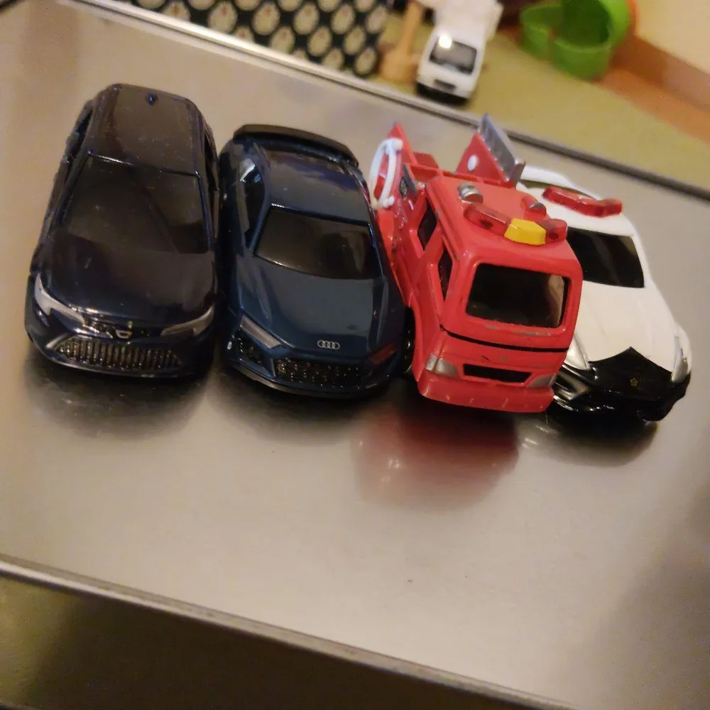 トミカ ミニカー 4台セット まとめ売り 消防車 パトカー おもちゃ