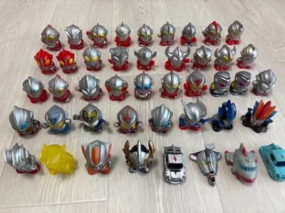 ウルトラマン 指人形 40体+4台セット まとめ売り