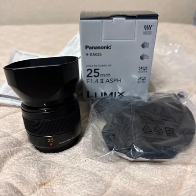 Panasonic Leica 25mm F1.4 II