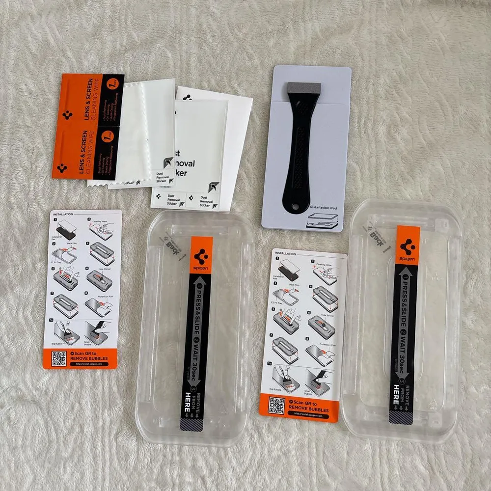 Spigen Pixel9ProFold ガラスフィルム 2枚入り