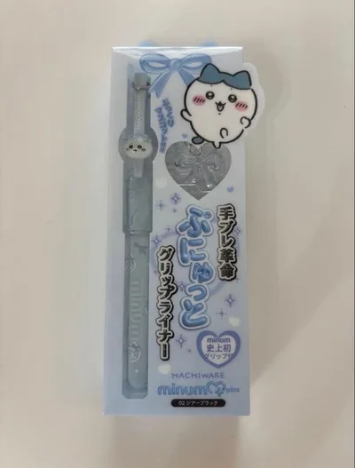 ちいかわ minum アイライナー ハチワレ ミニュム 02シアーブラック新品