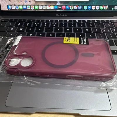 iPhone17用ケースMagSafe対応