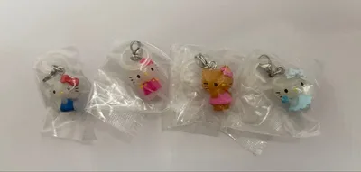 ハローキティ めじるしアクセサリー 4点セット