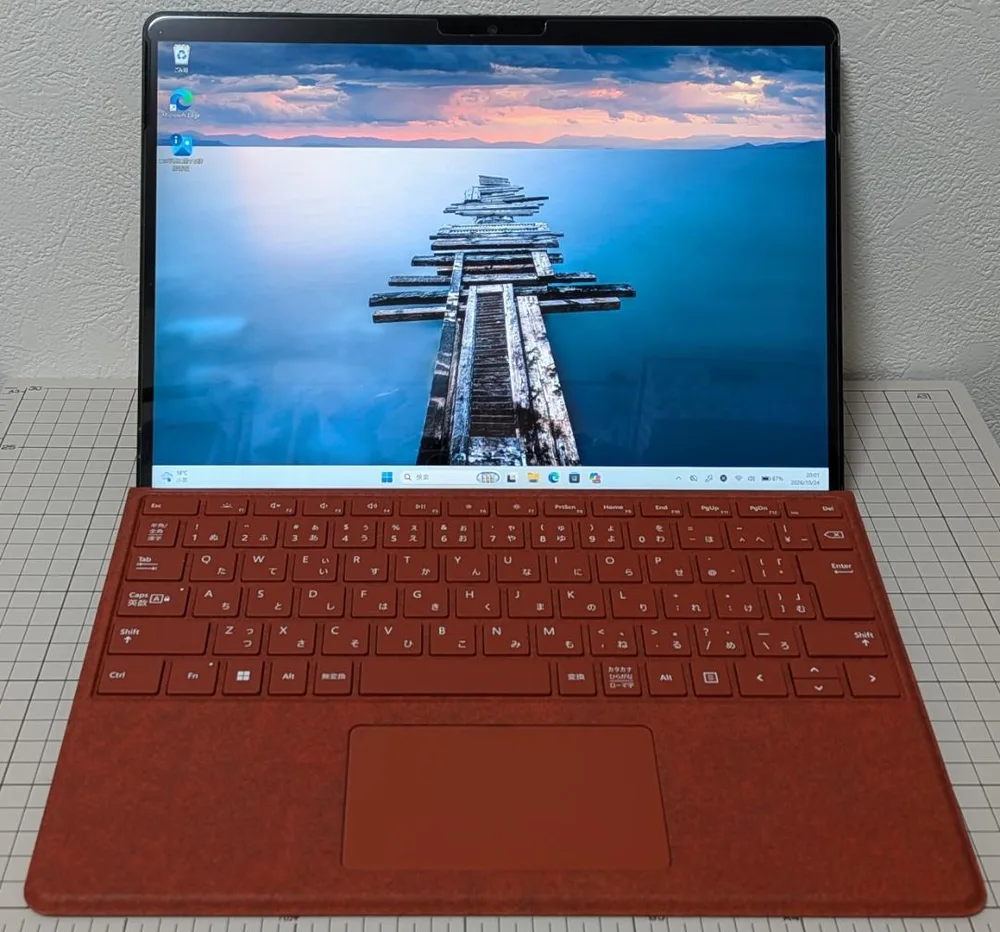 【美品】Surface Pro9 i5/16GB/512GB グラファイト②