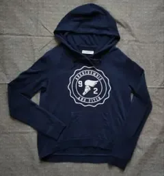 Abercrombie & Fitch パーカー ネイビー ロゴ刺繍