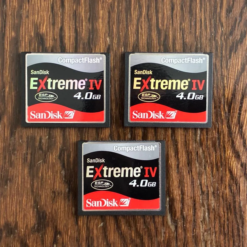SanDisk Extreme IV コンパクトフラッシュ 4.0GB 3枚