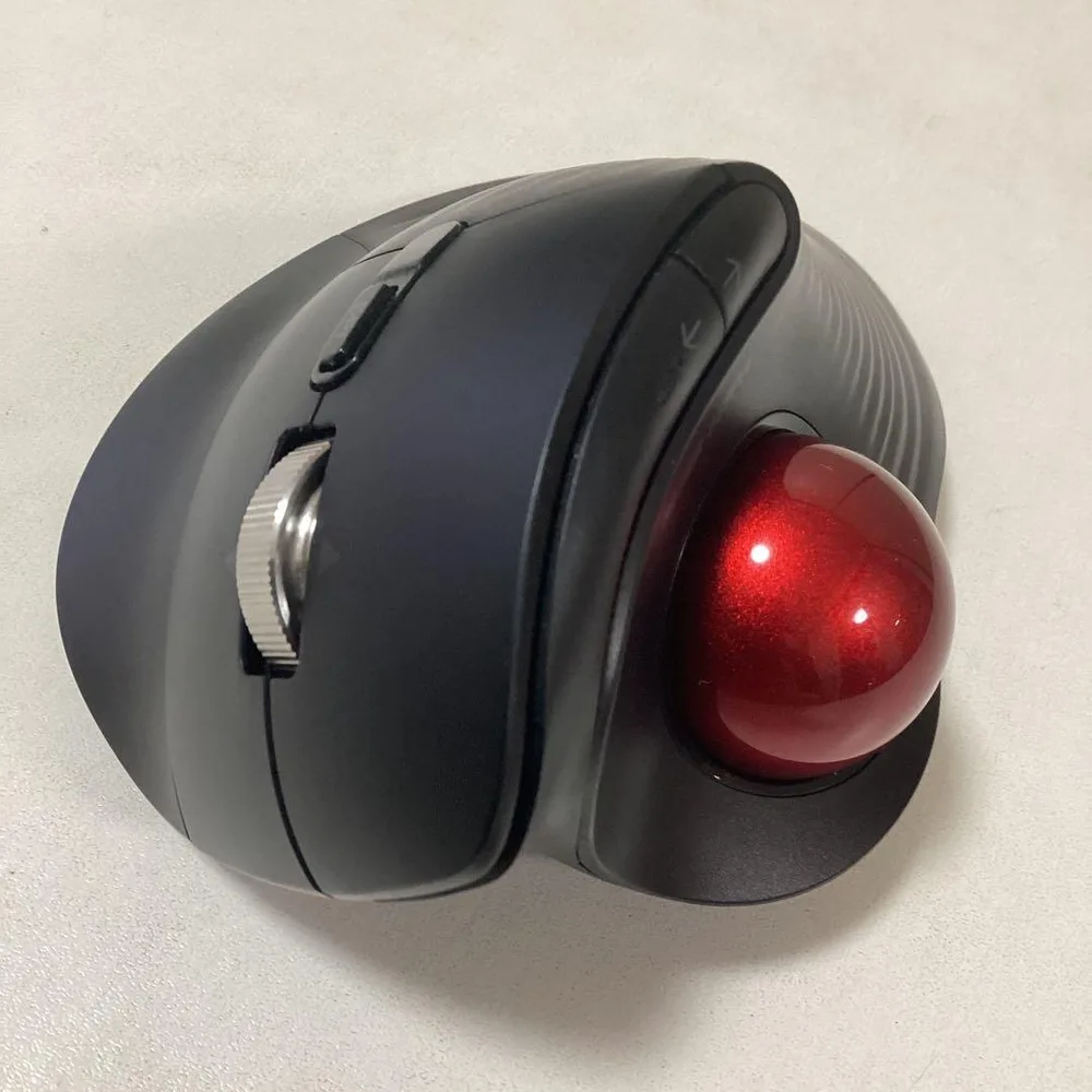 サンワサプライ 高速スクロール トラックボールマウス 400-MAWBTB230