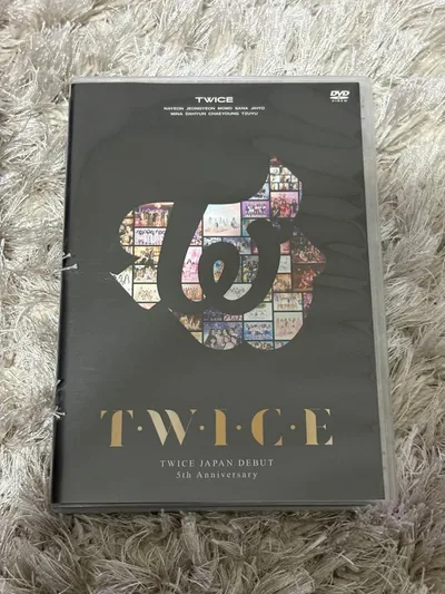 TWICE JAPAN DEBUT 5th Anniversary DVD