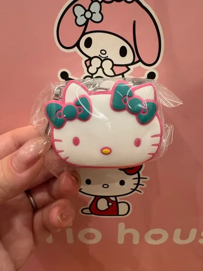 サンリオハウス ガチャ シリコンコインケース ハローキティ グリーン ピンク