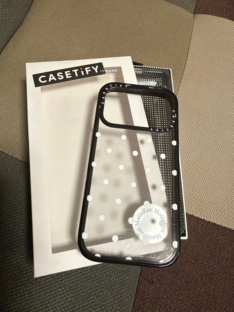 CASETiFY iPhone 17 Pro ケース クリア ドット柄